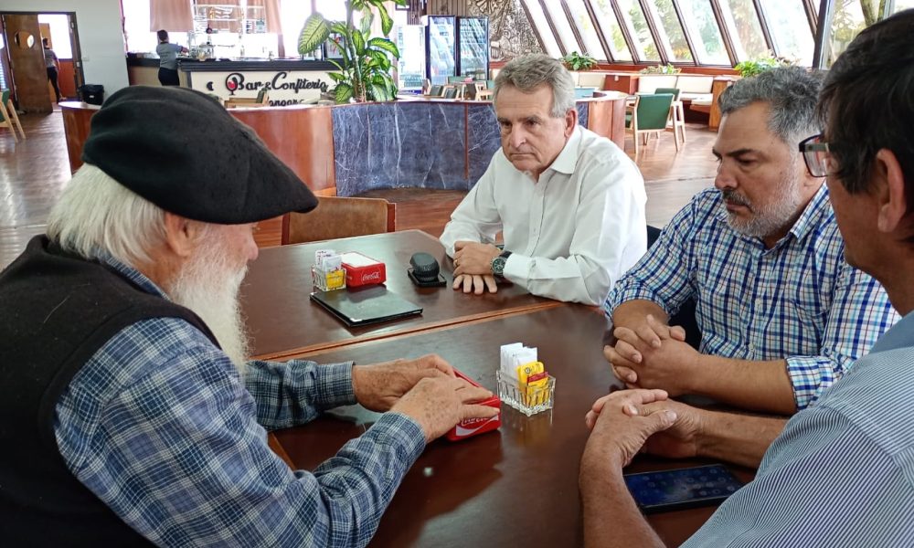 Yerbateros con Agustín Rossi: suman adhesiones para recuperar el Inym imagen-5