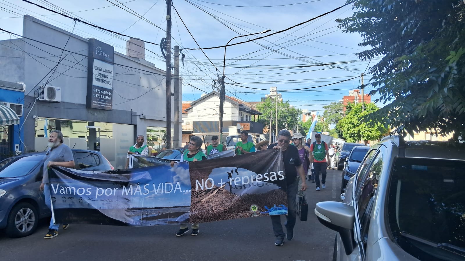 Marcharon a la Cámara a 30 años del No a Corpus: “Agua y energía no son mercancía” imagen-13