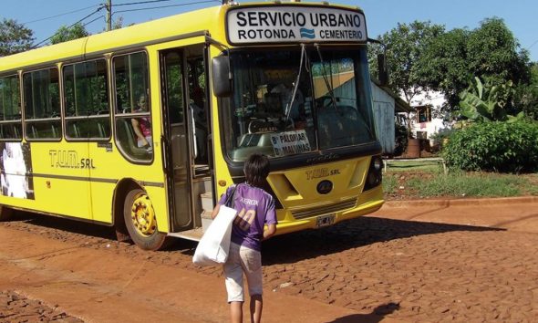Montecarlo sin colectivos desde el lunes por reclamo salarial de choferes