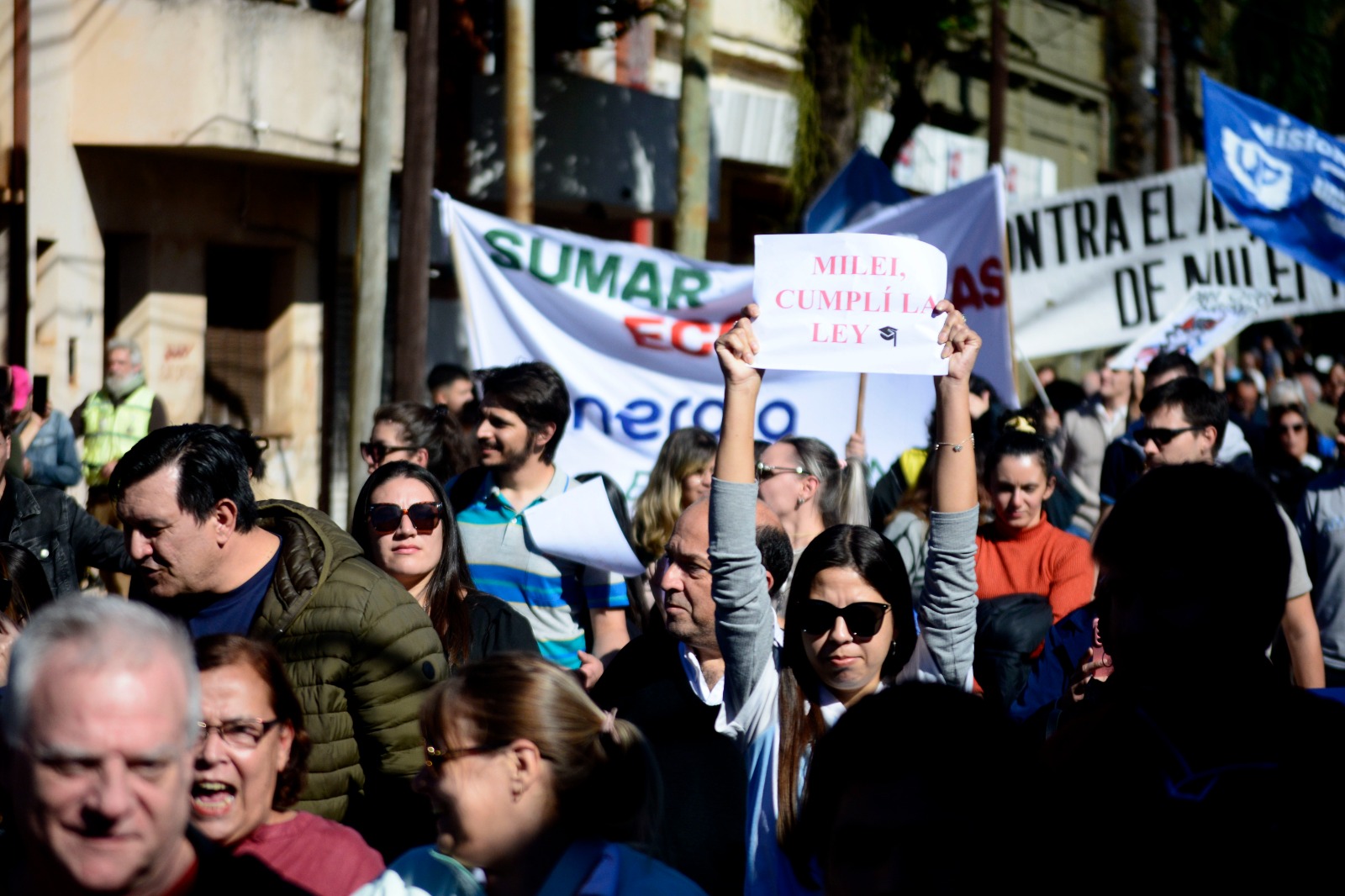 La Marcha Universitaria colmó Posadas en defensa de la educación pública imagen-14