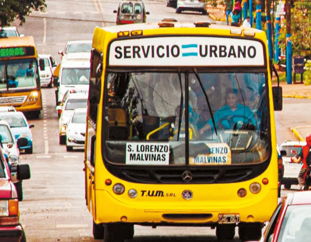 Se levantó el paro y este jueves vuelve el transporte urbano en Montecarlo