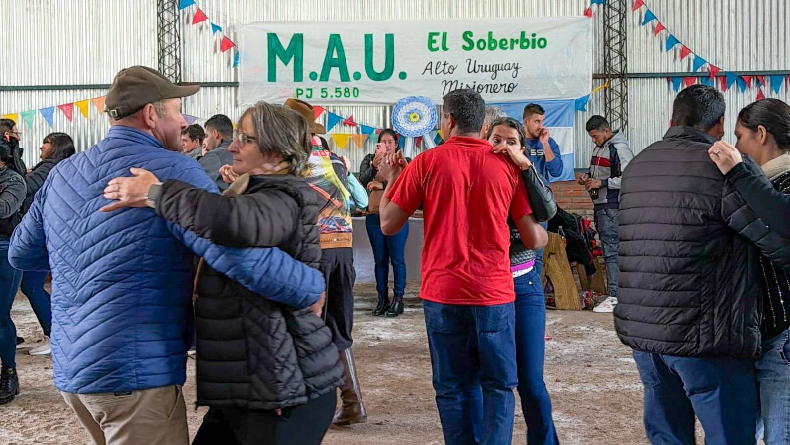 Vecinos reafirman compromiso con Matadero del Alto Uruguay en encuentro festivo