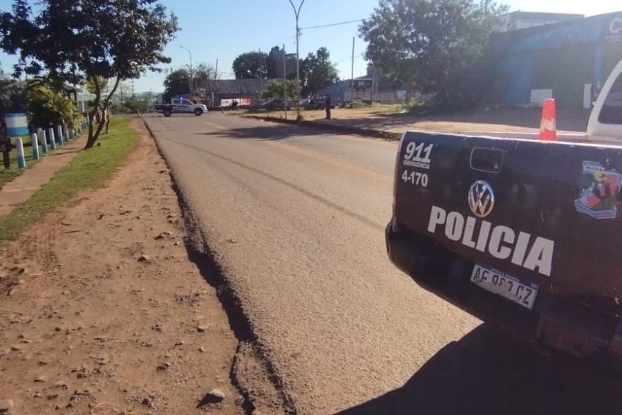 Lo chocó un motociclista que se dió a la fuga y lucha por su vida en Iguazú 6 Lo chocó un motociclista que se dió a la fuga y lucha por su vida en Iguazú imagen-5