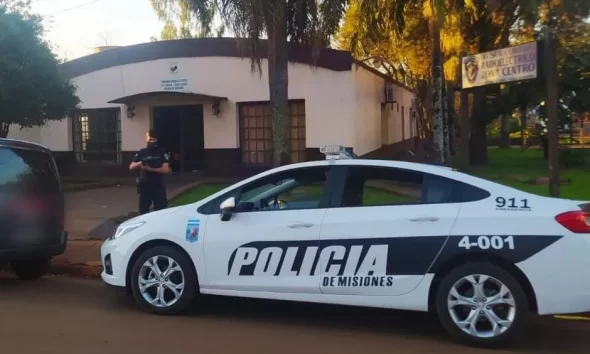 agente policial oberá