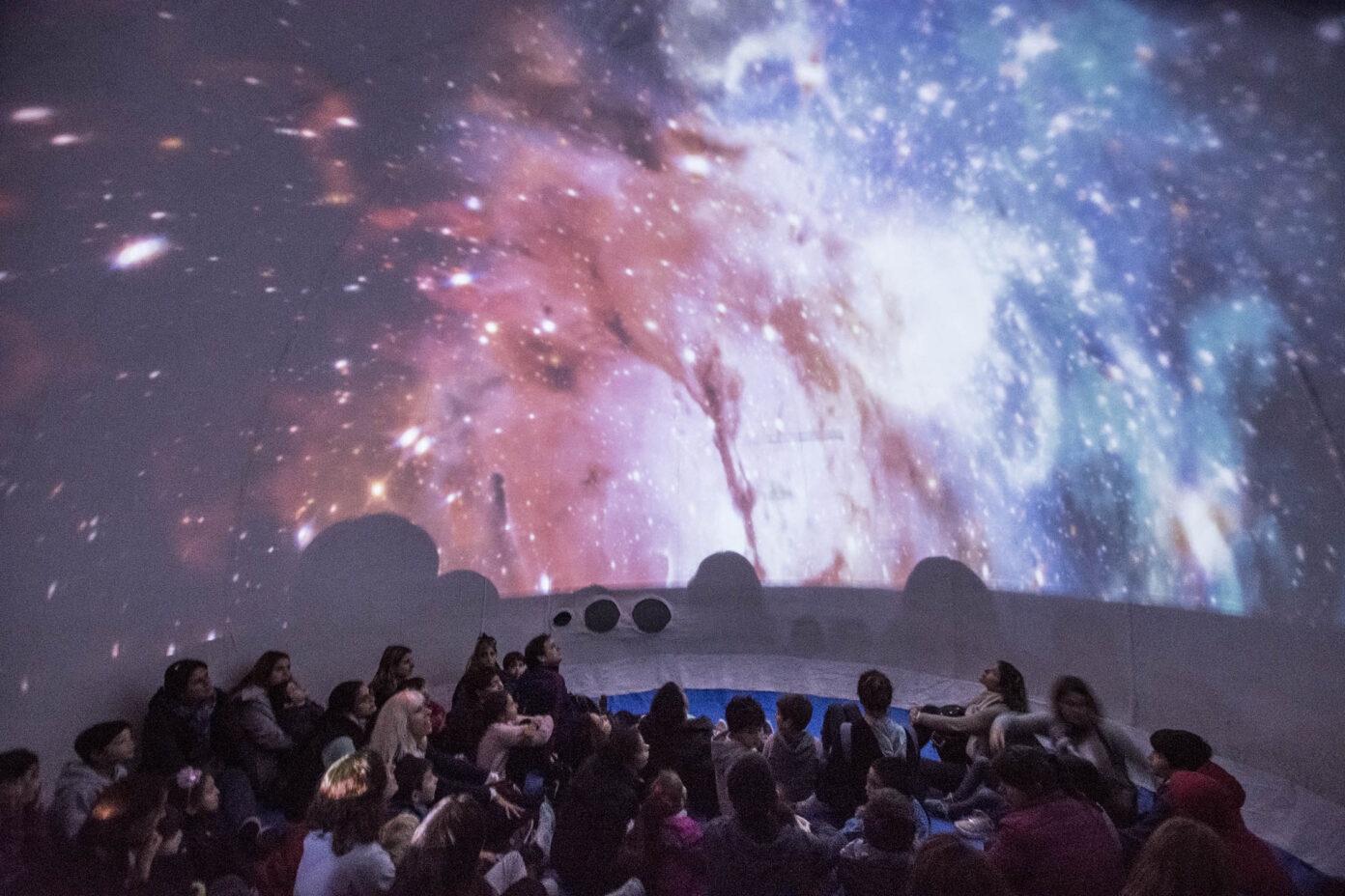 planetario móvil moussy